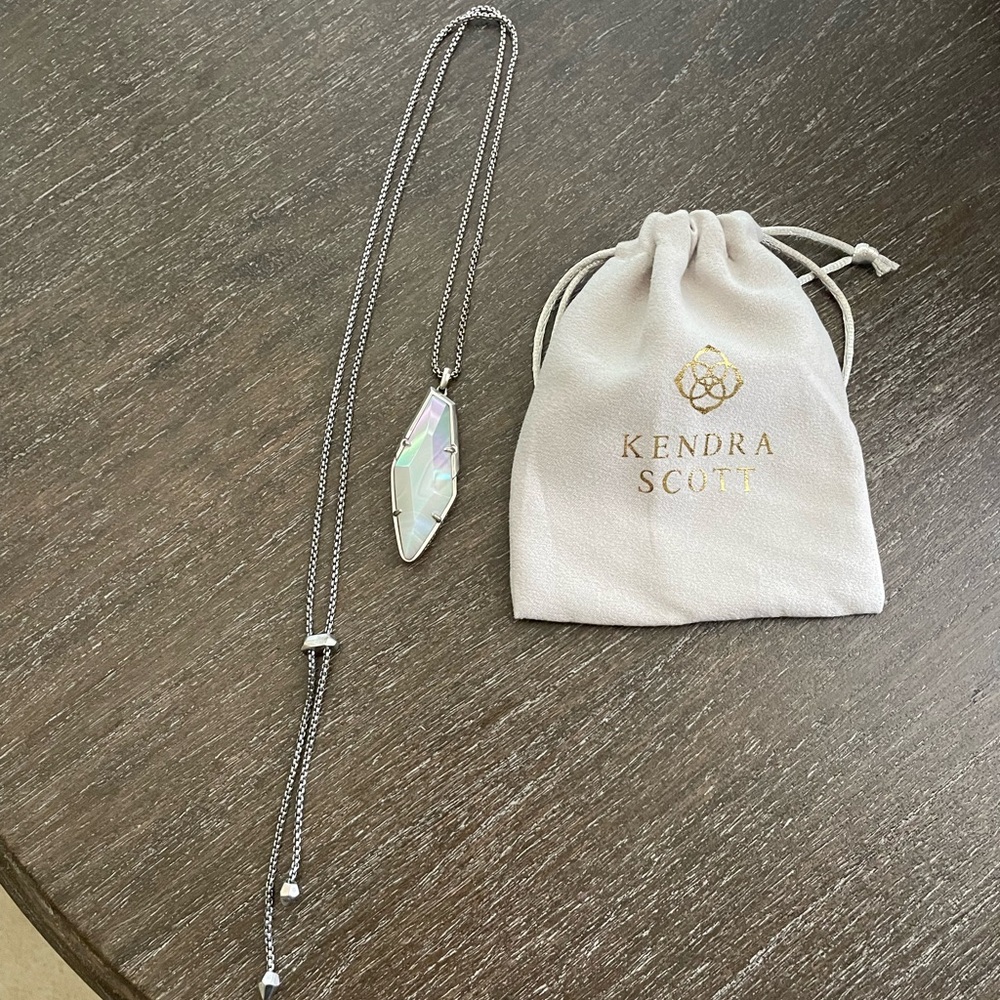 Kendra Scott Silver and White Necklace with Elegant Pendant